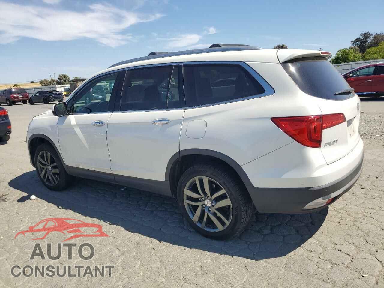 HONDA PILOT 2017 - 5FNYF6H94HB054342