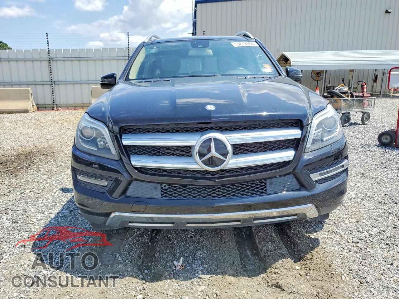 MERCEDES-BENZ GL-CLASS 2013 - 4JGDF7CE2DA248522