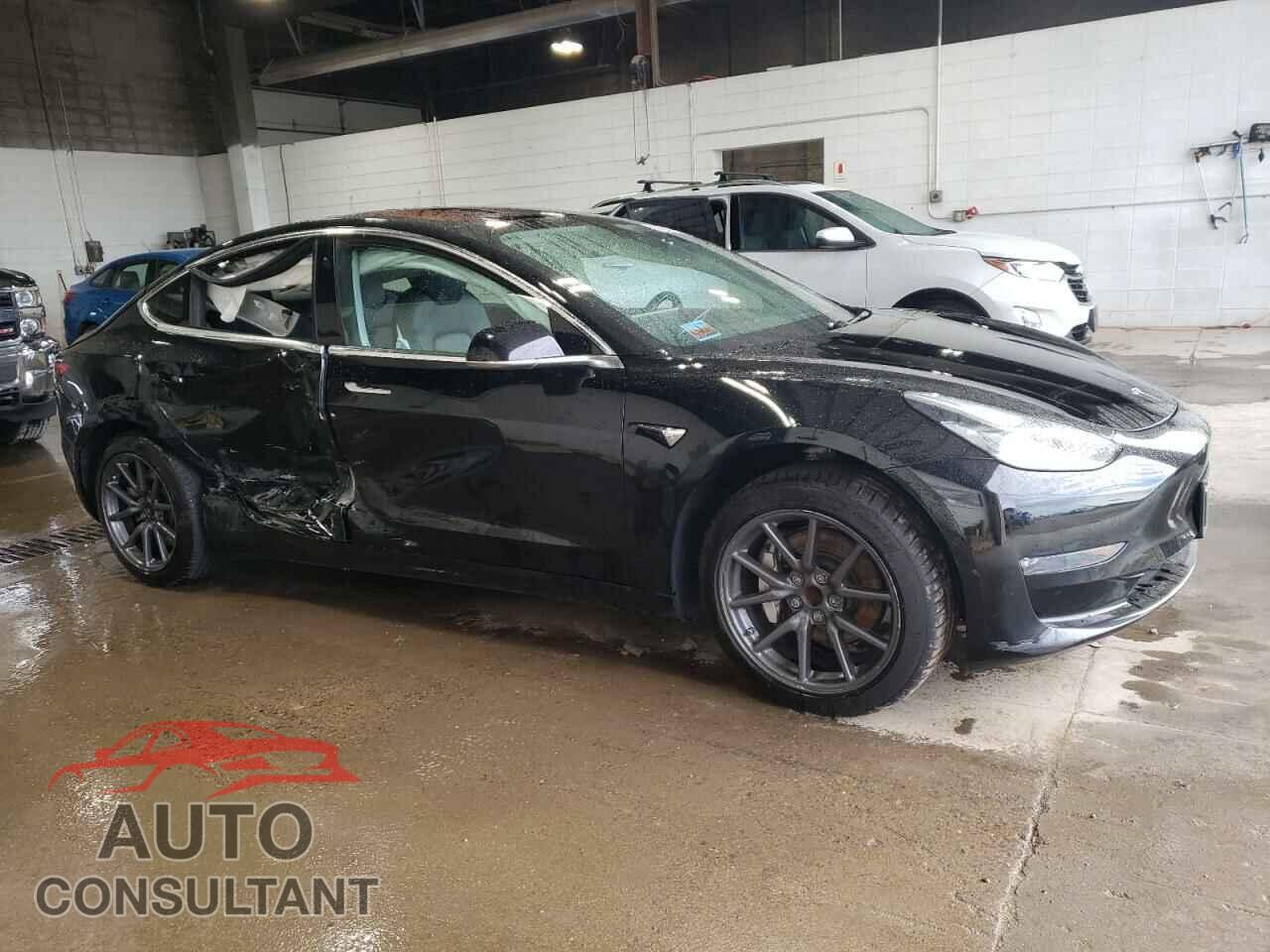 TESLA MODEL 3 2018 - 5YJ3E1EA2JF034451