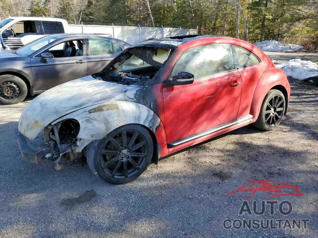 VOLKSWAGEN BEETLE 2012 - 3VWV67AT4CM650969