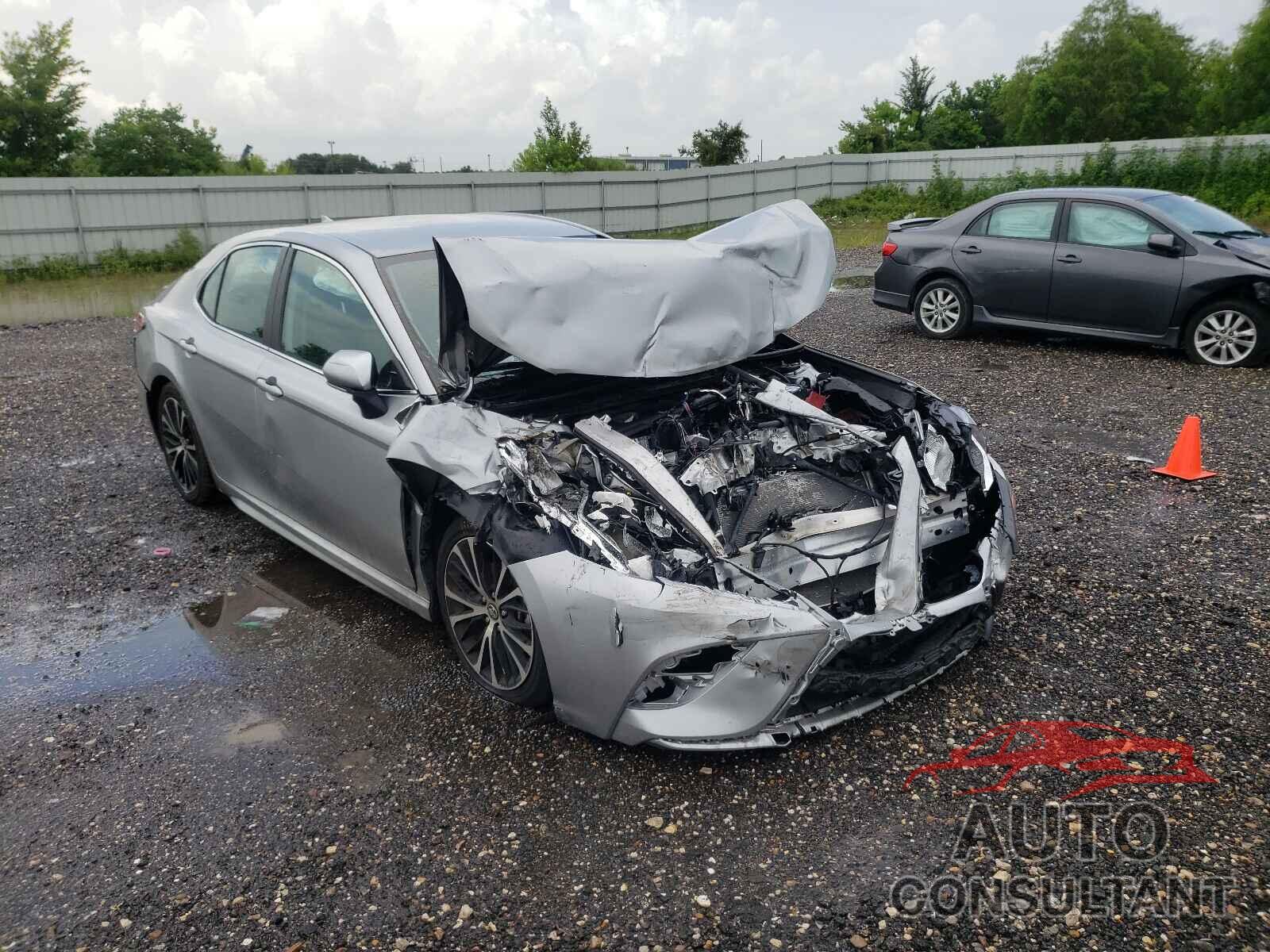 TOYOTA CAMRY 2019 - 4T1B11HK9KU816827