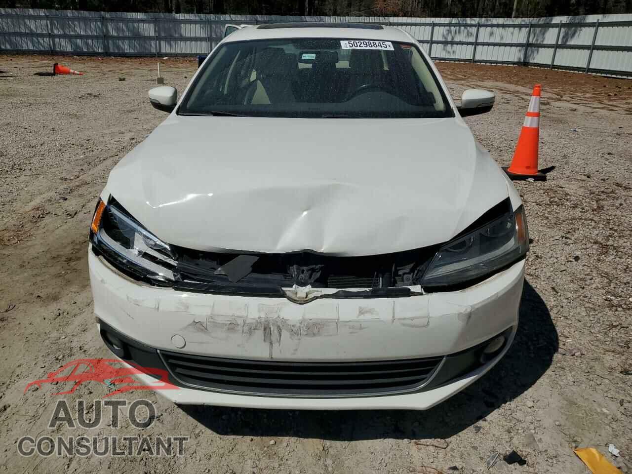 VOLKSWAGEN JETTA 2013 - 3VWLP7AJ7DM397229
