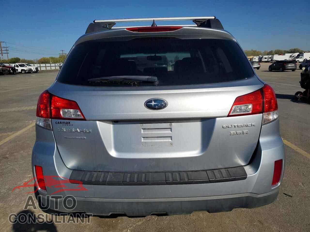 SUBARU OUTBACK 2014 - 4S4BRDLC5E2248408