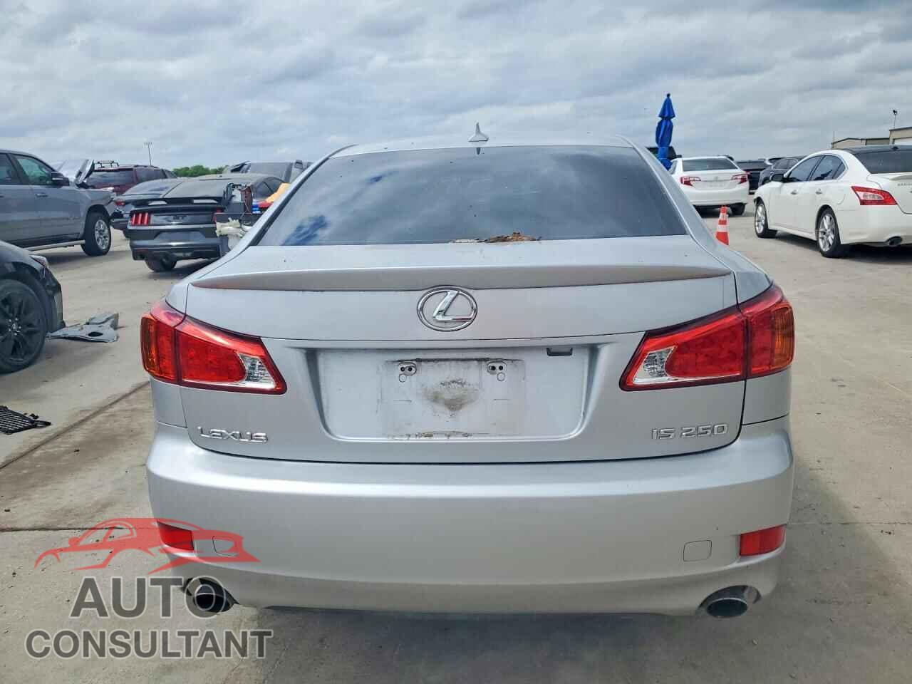 LEXUS IS 2010 - JTHBF5C26A5113584