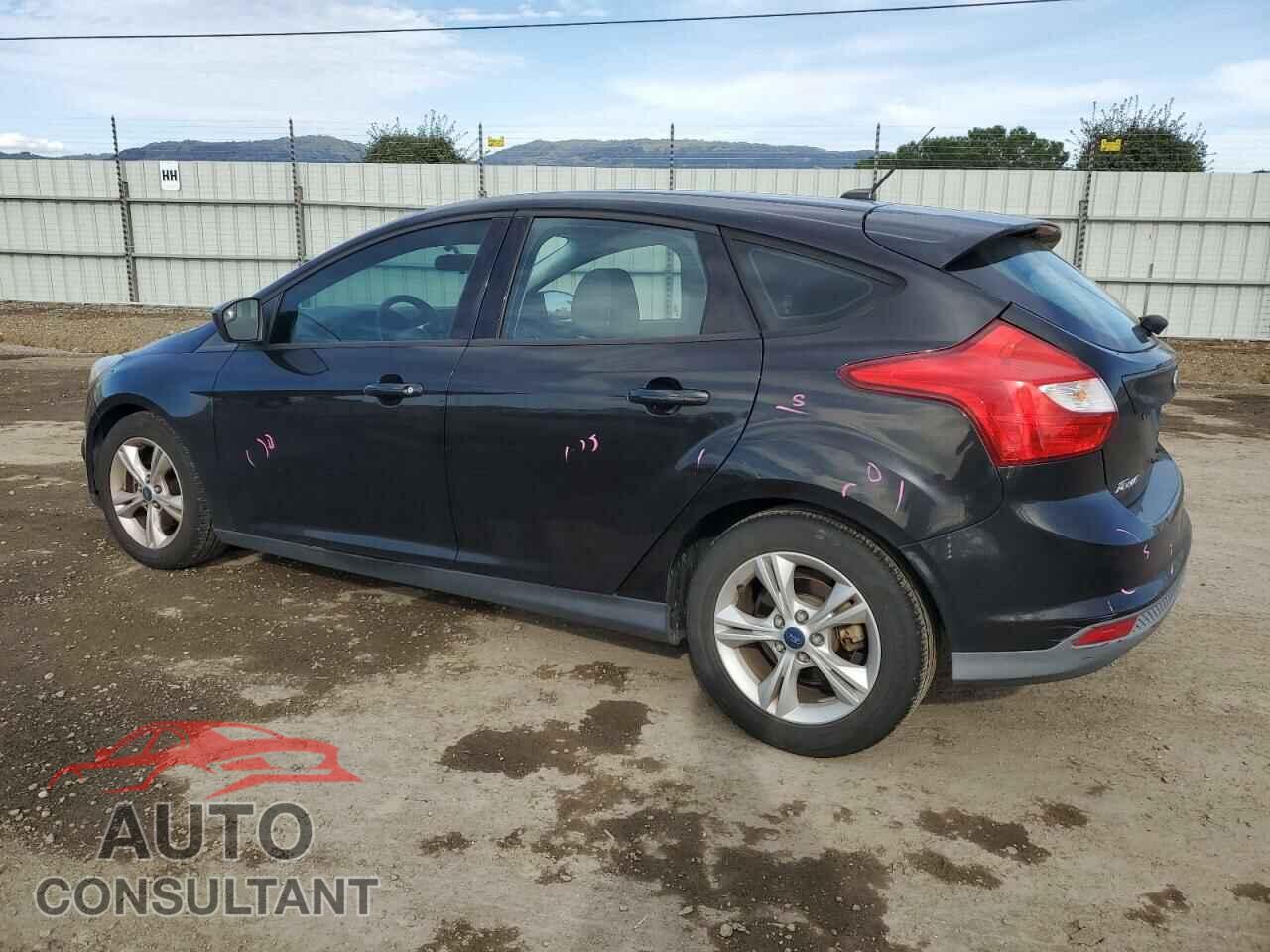 FORD FOCUS 2012 - 1FAHP3K29CL392435