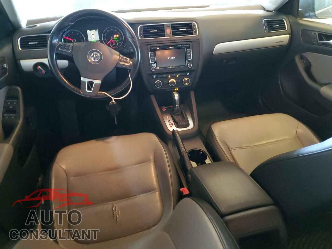 VOLKSWAGEN JETTA 2014 - 3VW637AJXEM331509