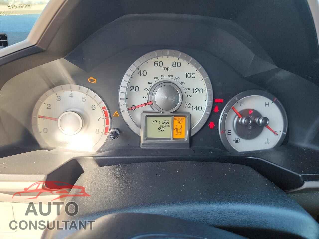 HONDA PILOT 2011 - 5FNYF3H52BB011928