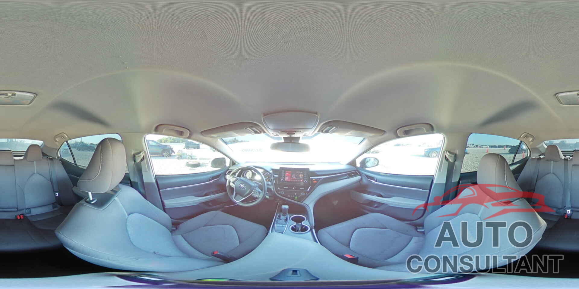 TOYOTA CAMRY 2022 - 4T1C11AK2NU679006