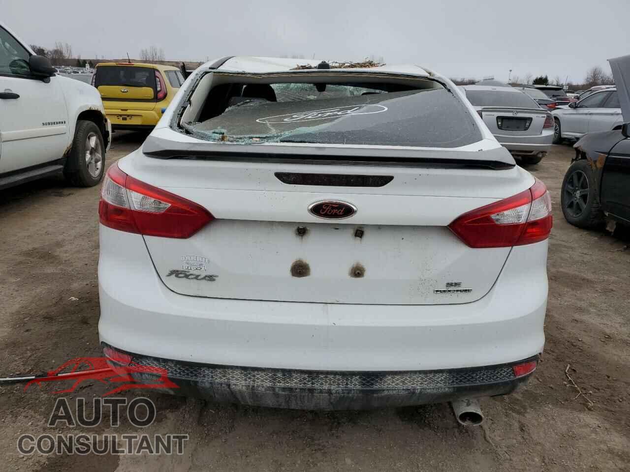 FORD FOCUS 2014 - 1FADP3F20EL290713