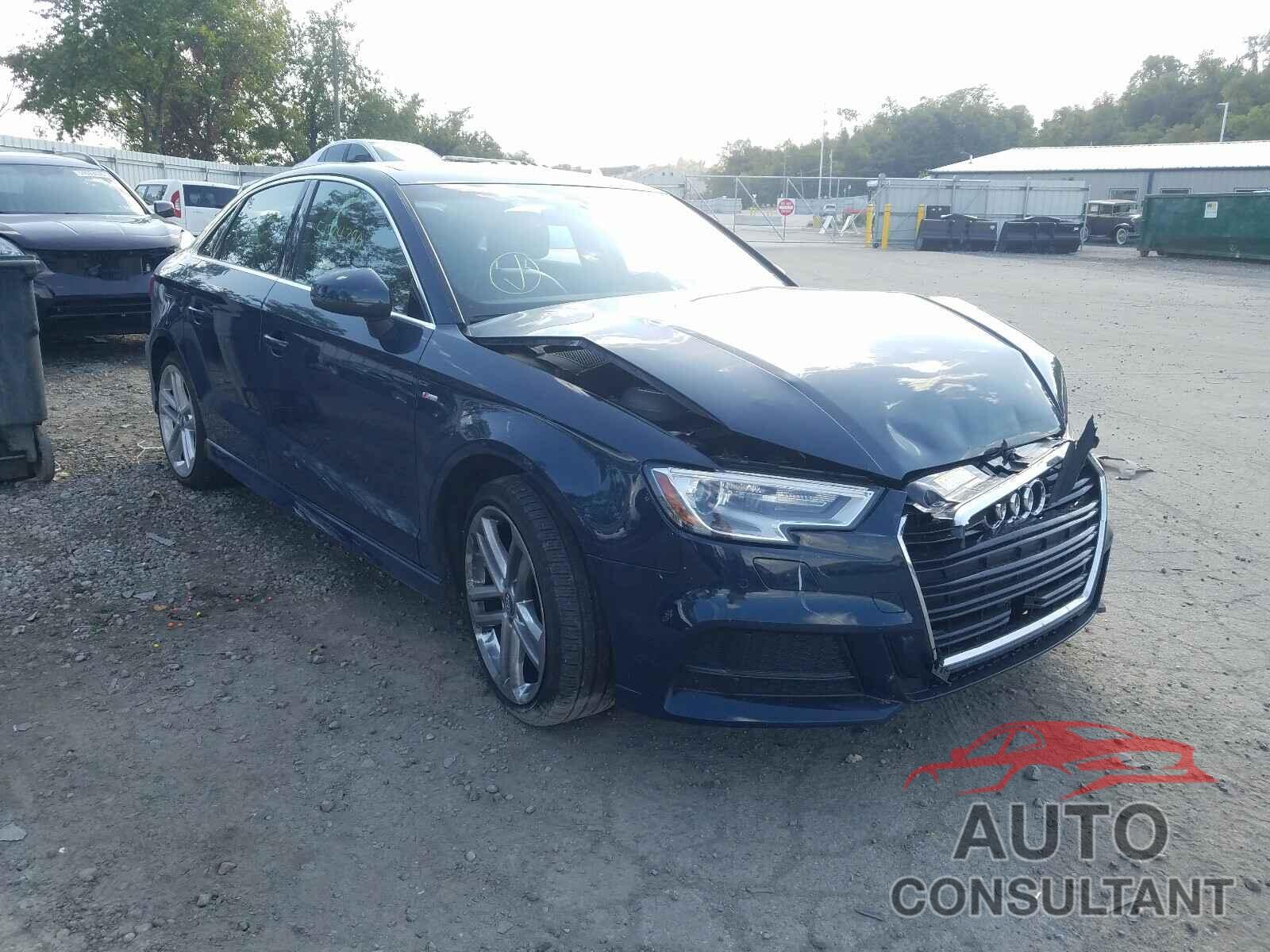 AUDI A3 2017 - WAUJ8HFF9H1005479