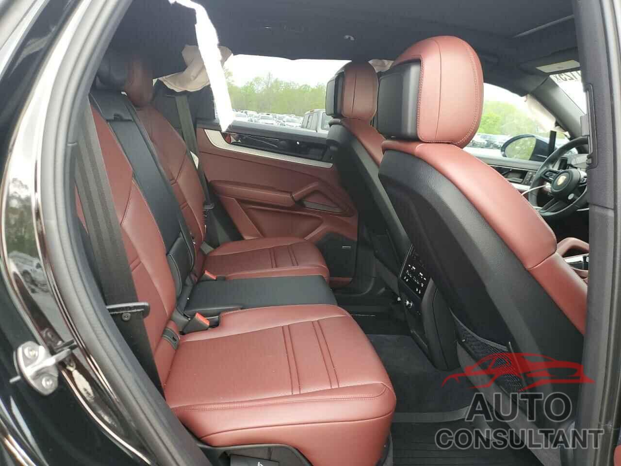 PORSCHE CAYENNE 2025 - WP1AA2AYXSDA01216