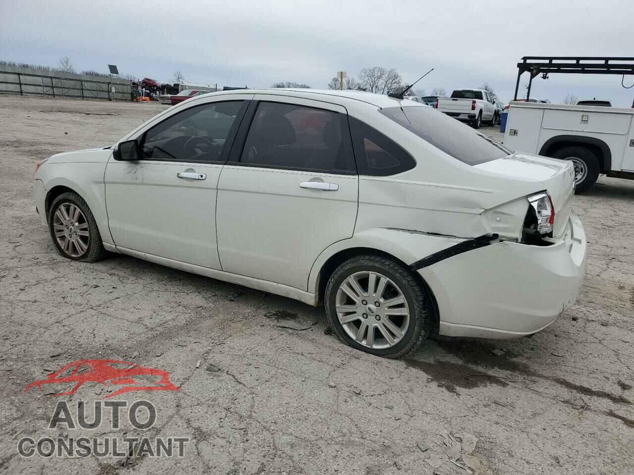 FORD FOCUS 2011 - 1FAHP3HN5BW200734