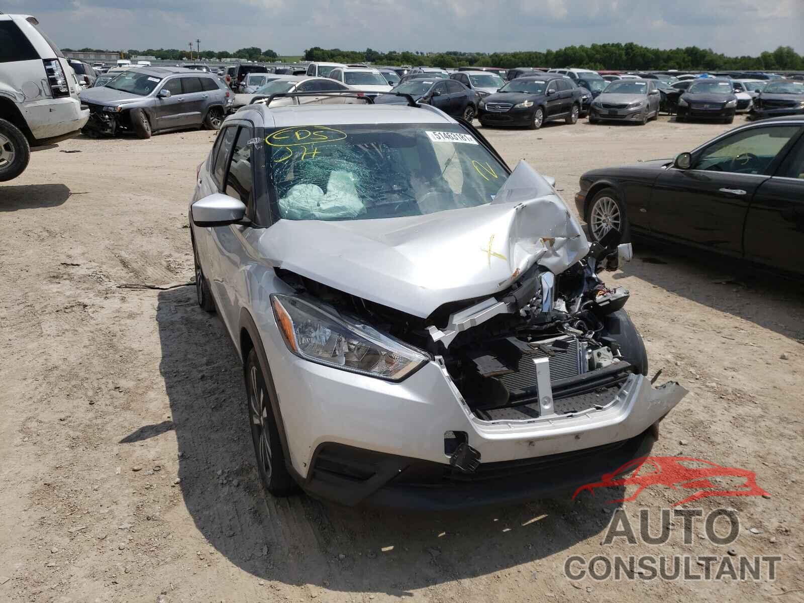 NISSAN KICKS 2018 - 3N1CP5CU3JL539174