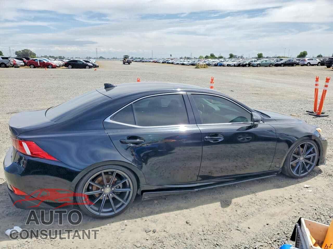 LEXUS IS 2014 - JTHBF1D2XE5033878