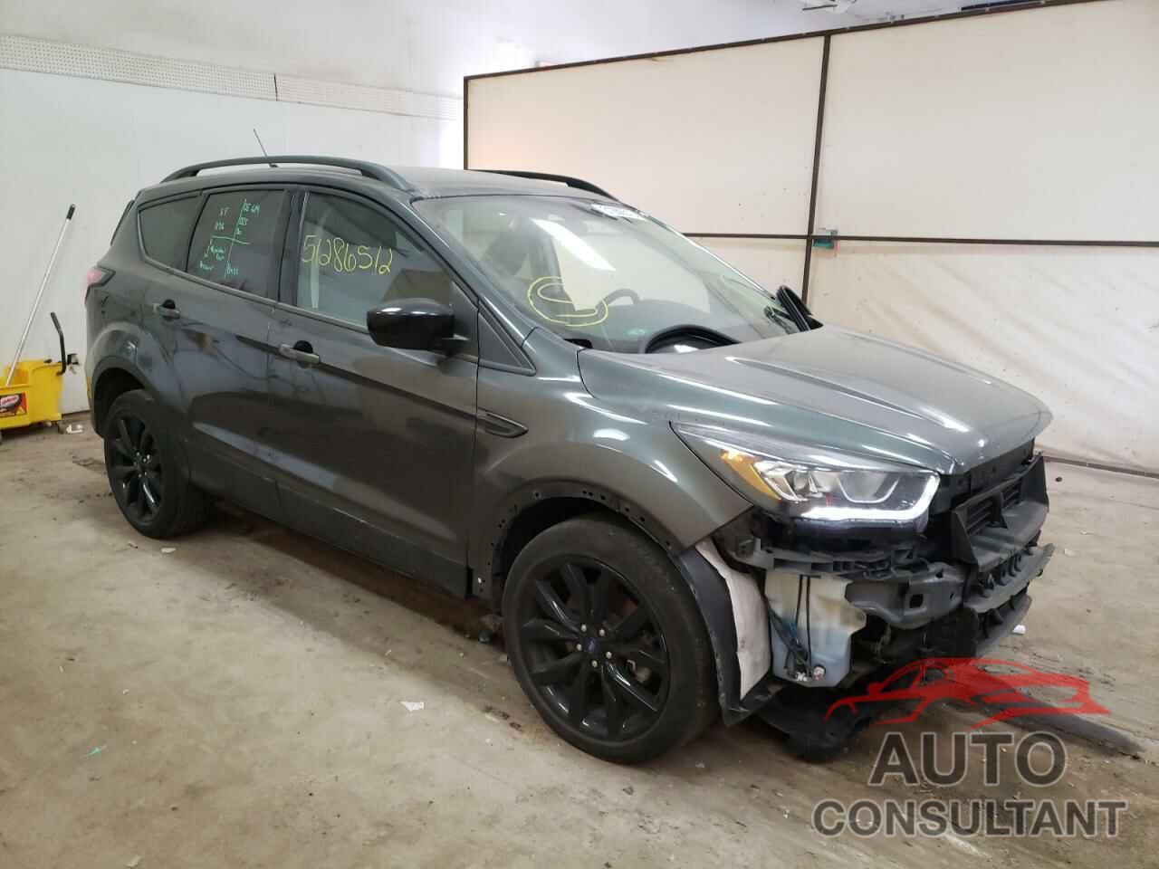 FORD ESCAPE 2018 - 1FMCU9GD9JUC05076