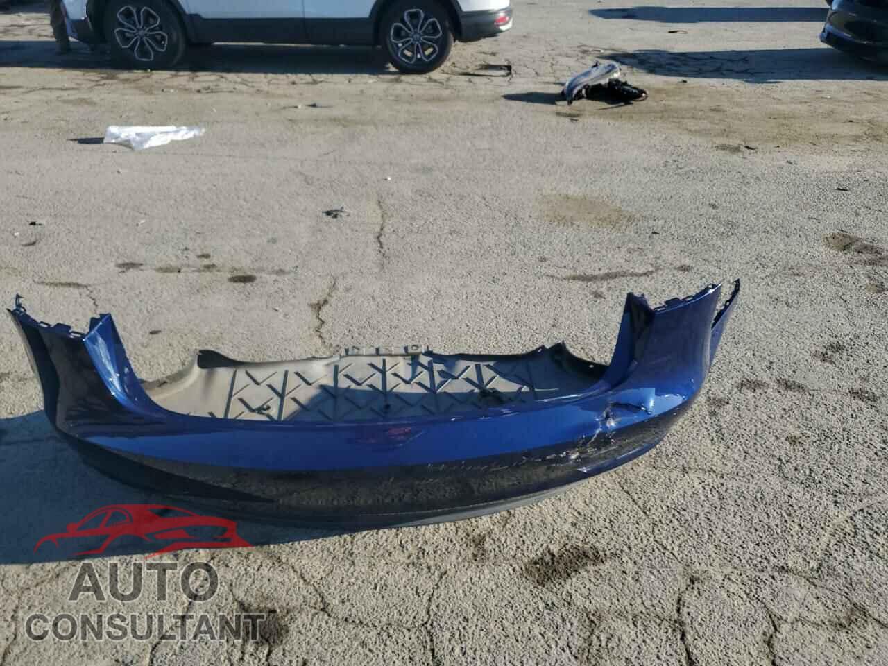 TESLA MODEL 3 2018 - 5YJ3E1EB6JF080616