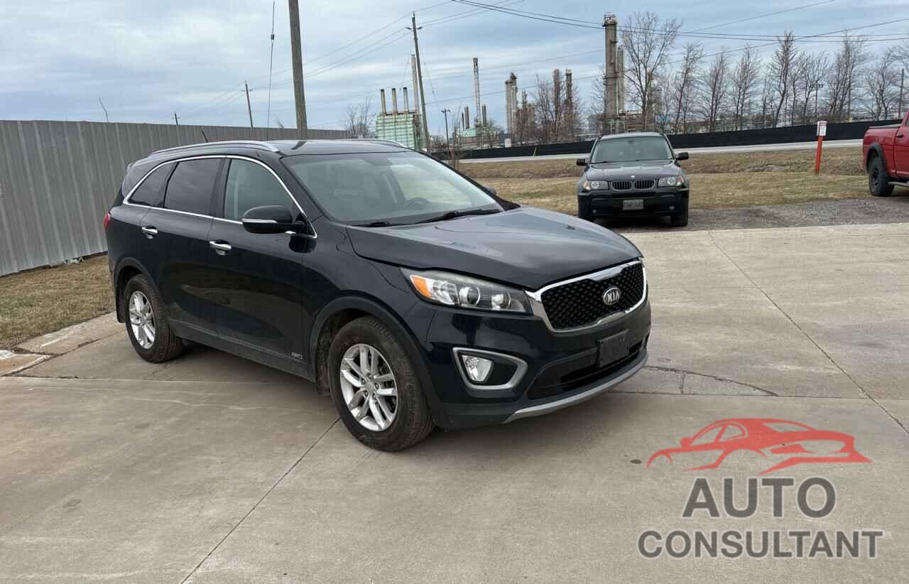 KIA SORENTO 2016 - 5XYPHDA56GG094981