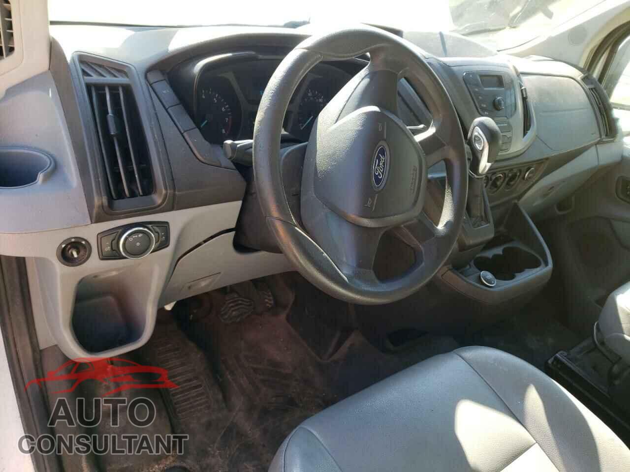 FORD TRANSIT 2018 - 1FTYR2CM9JKB27211