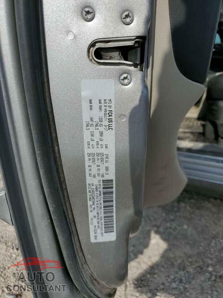 DODGE CARAVAN 2017 - 2C4RDGCG3HR724442