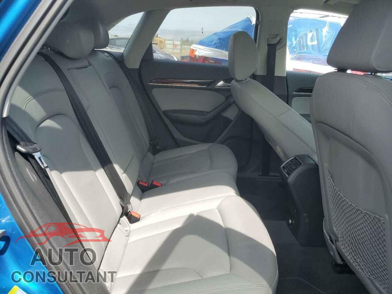 AUDI Q3 2016 - WA1EFCFS5GR016757