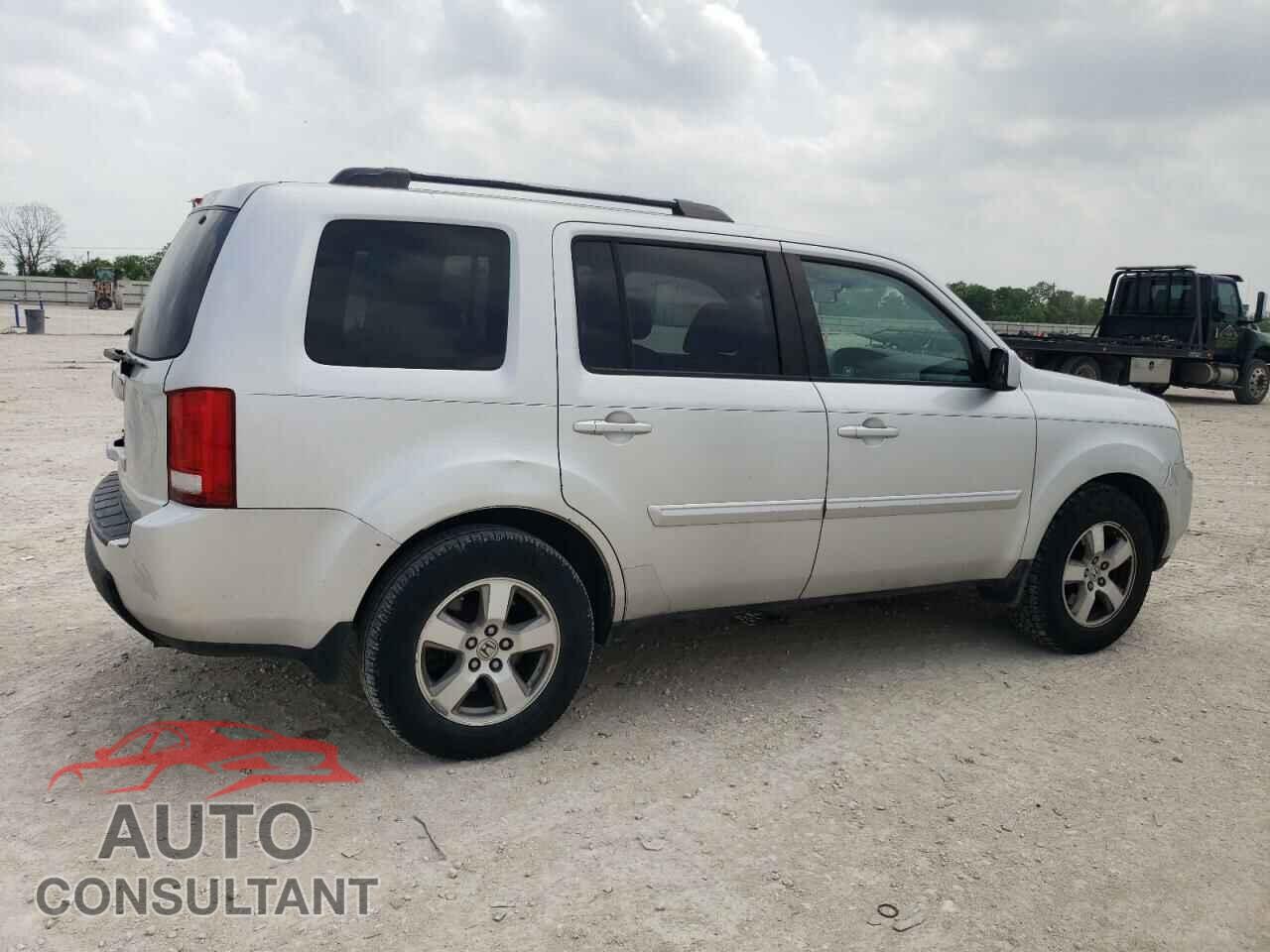 HONDA PILOT 2009 - 5FNYF38439B003127