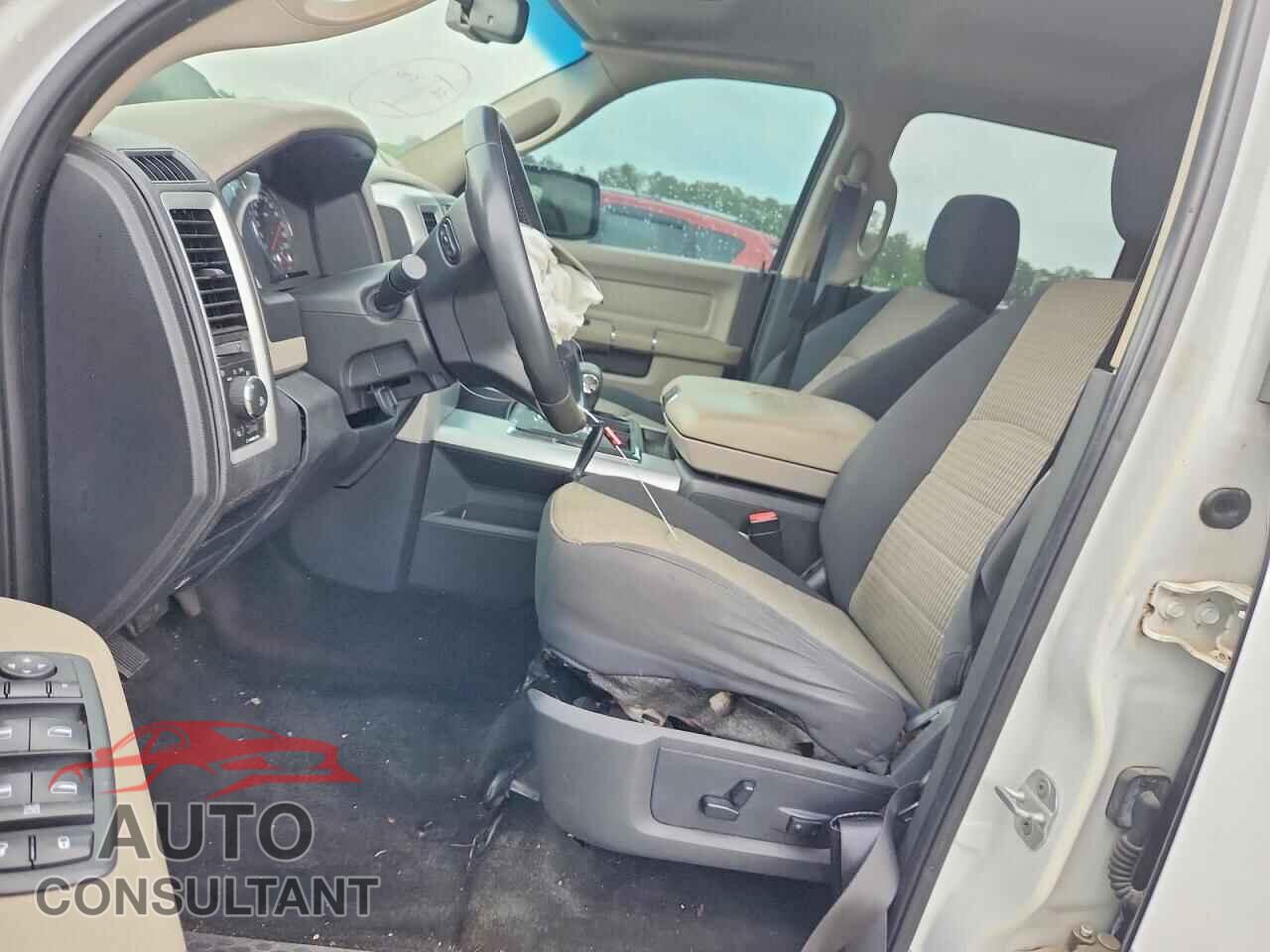 DODGE RAM 1500 2011 - 1D7RB1CT1BS543867