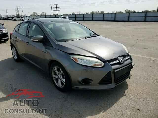 FORD FOCUS 2014 - 1FADP3K22EL110444