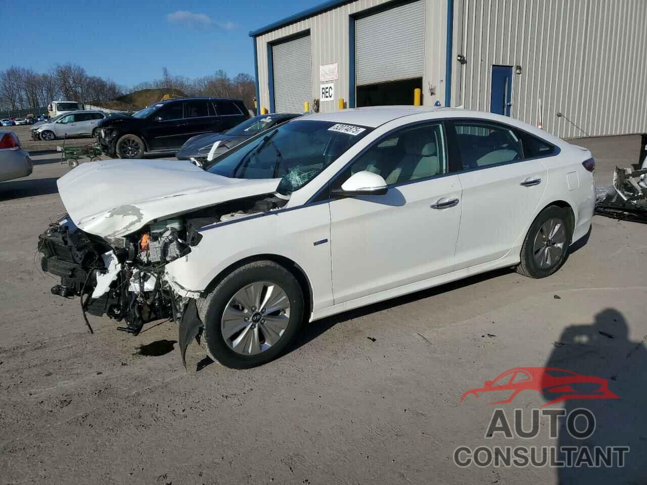 HYUNDAI SONATA 2019 - KMHE24L35KA091711