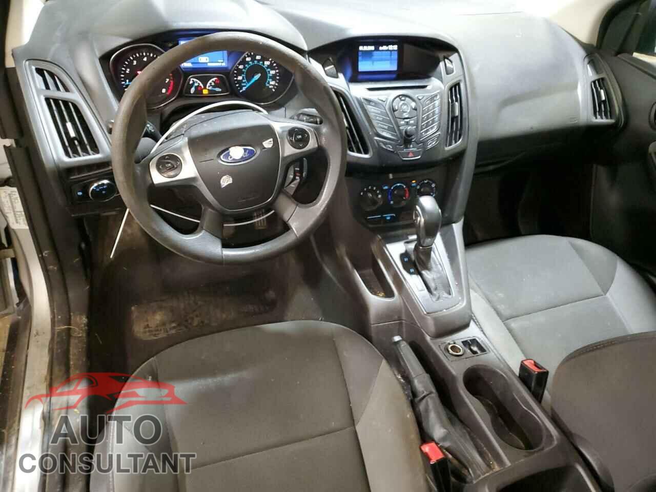 FORD FOCUS 2013 - 1FADP3E21DL216202