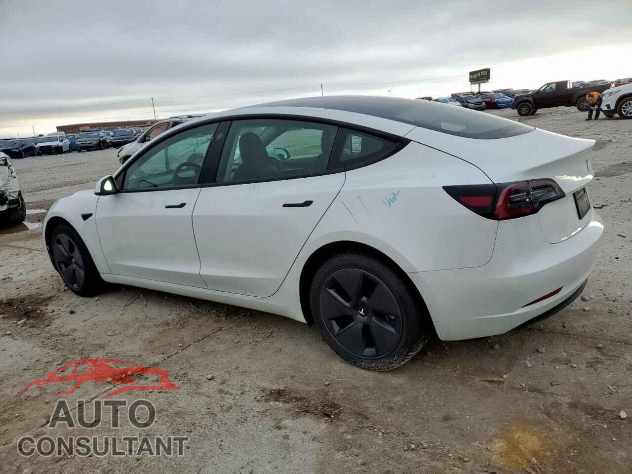TESLA MODEL 3 2023 - 5YJ3E1EA3PF488040