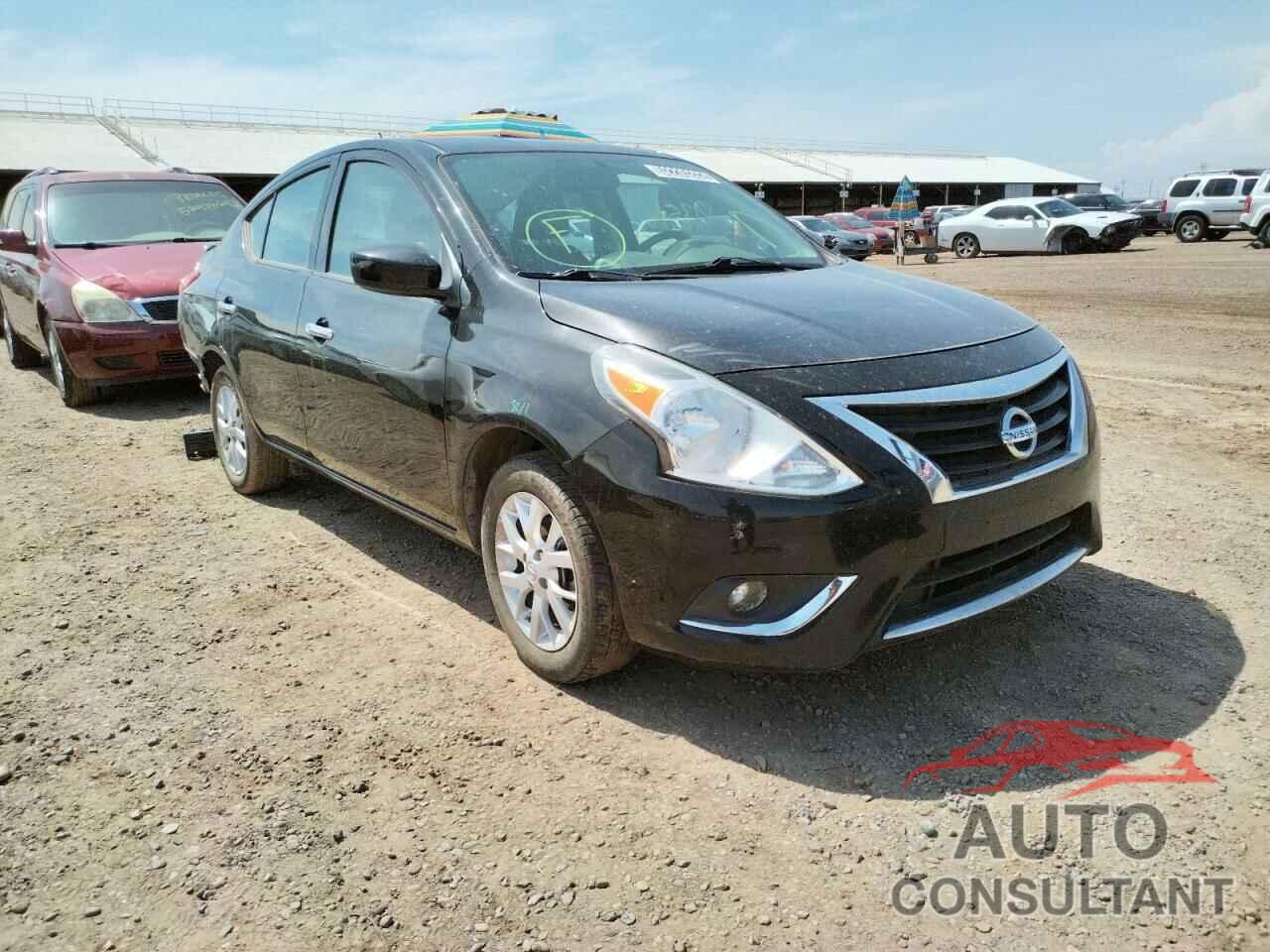 NISSAN VERSA 2018 - 3N1CN7AP5JL864018