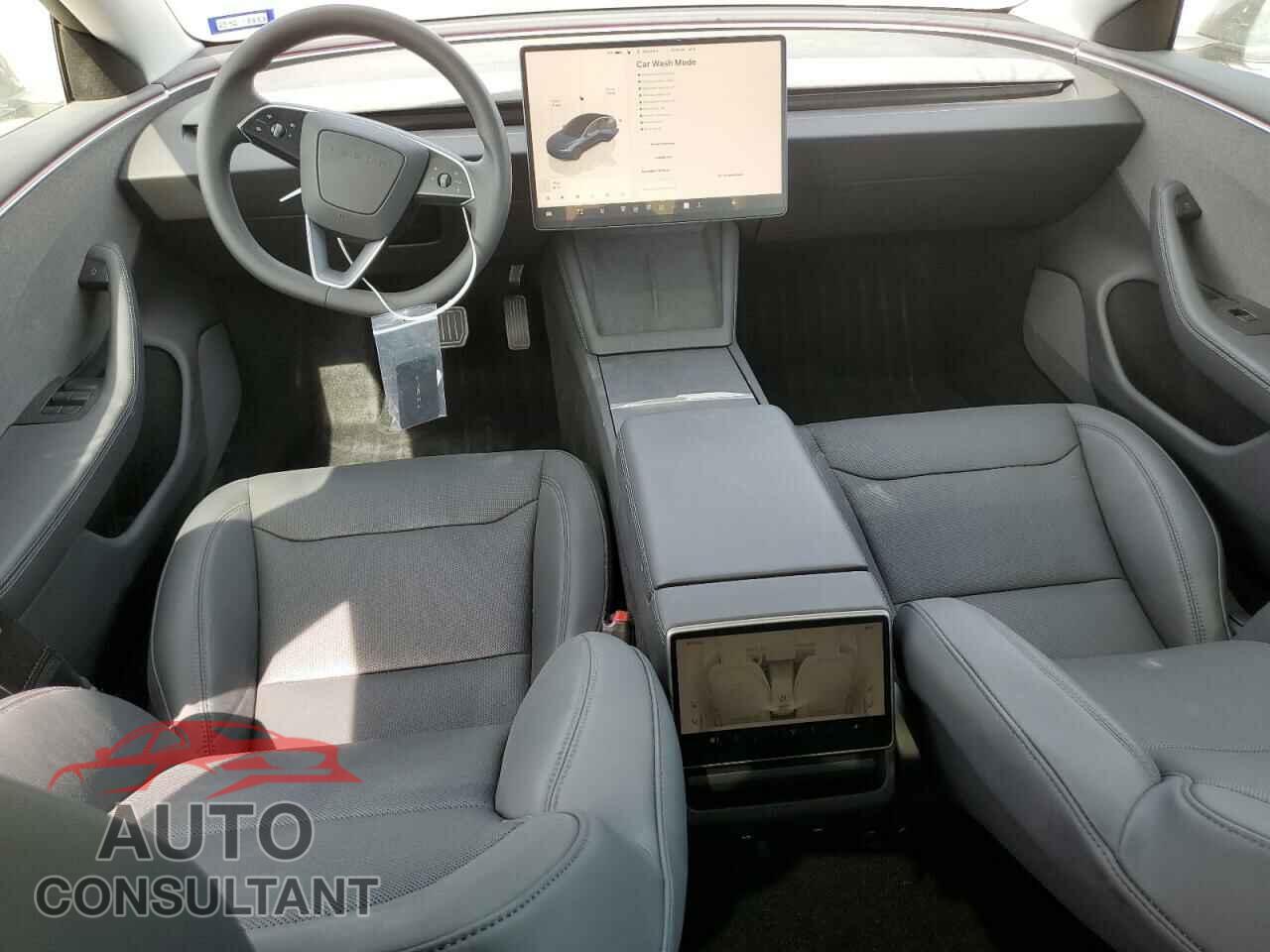 TESLA MODEL 3 2024 - 5YJ3E1EA8RF825594