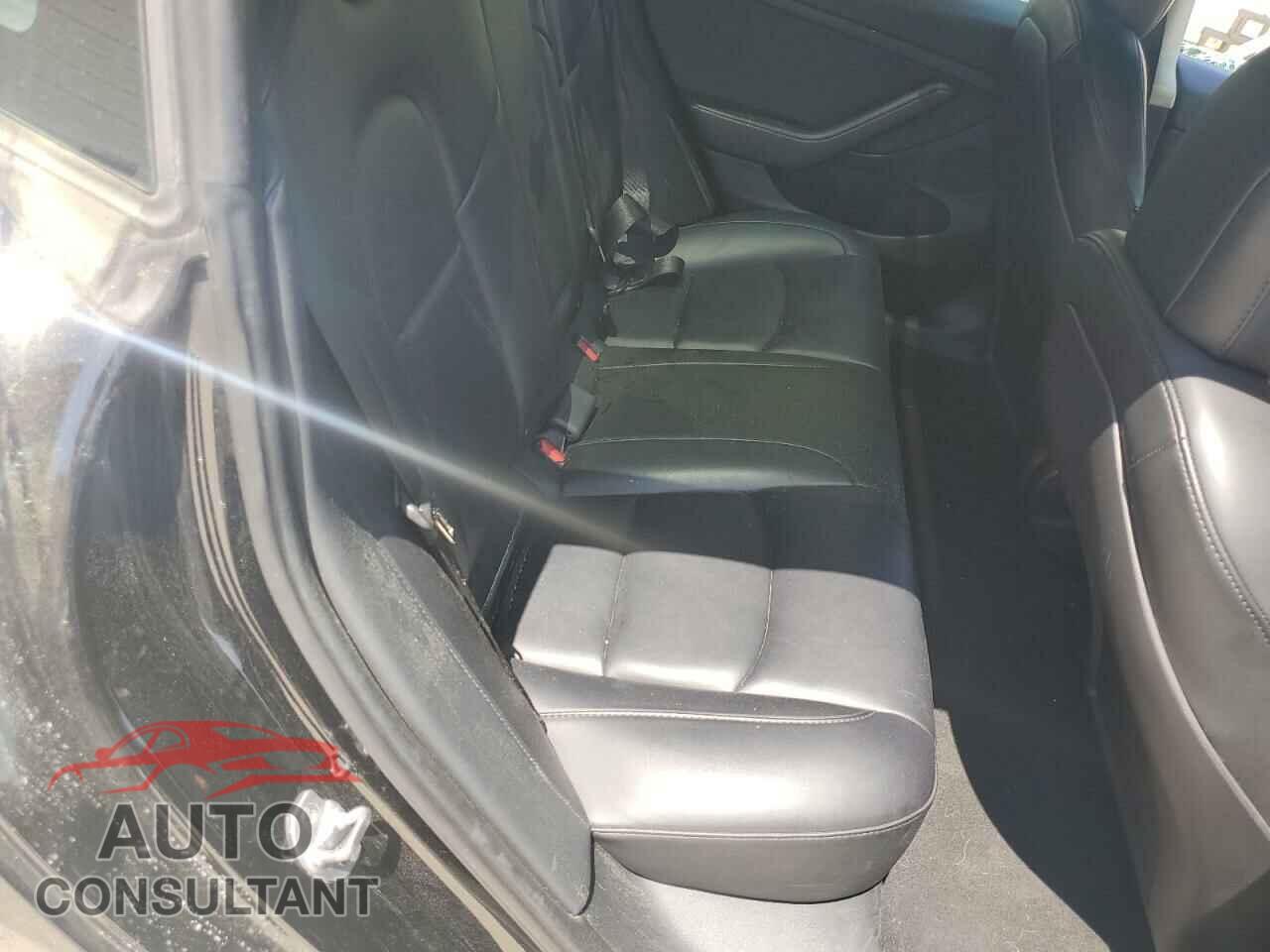 TESLA MODEL 3 2023 - 5YJ3E1EA2PF438438