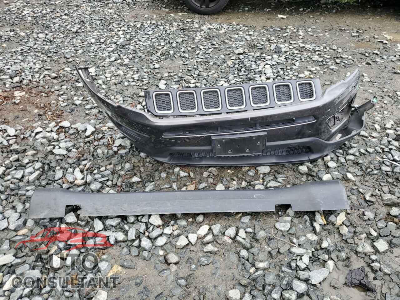JEEP COMPASS 2018 - 3C4NJDBB9JT283012