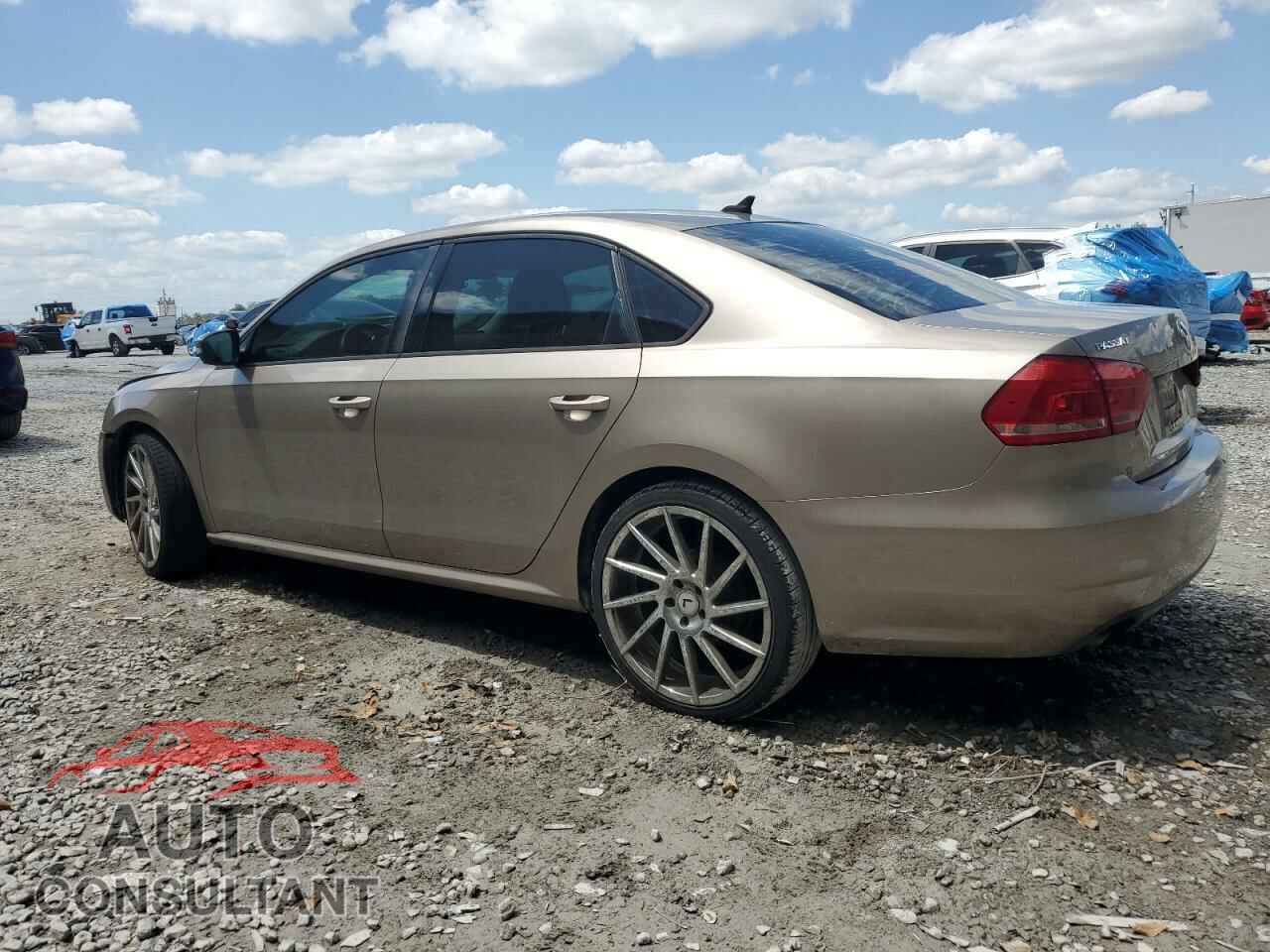 VOLKSWAGEN PASSAT 2015 - 1VWAT7A34FC009141