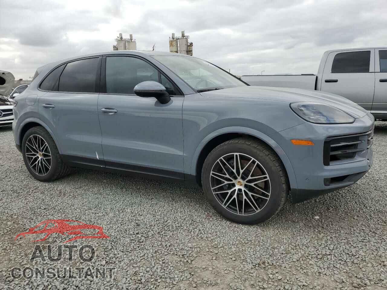 PORSCHE CAYENNE 2024 - WP1AA2AY7RDA10904