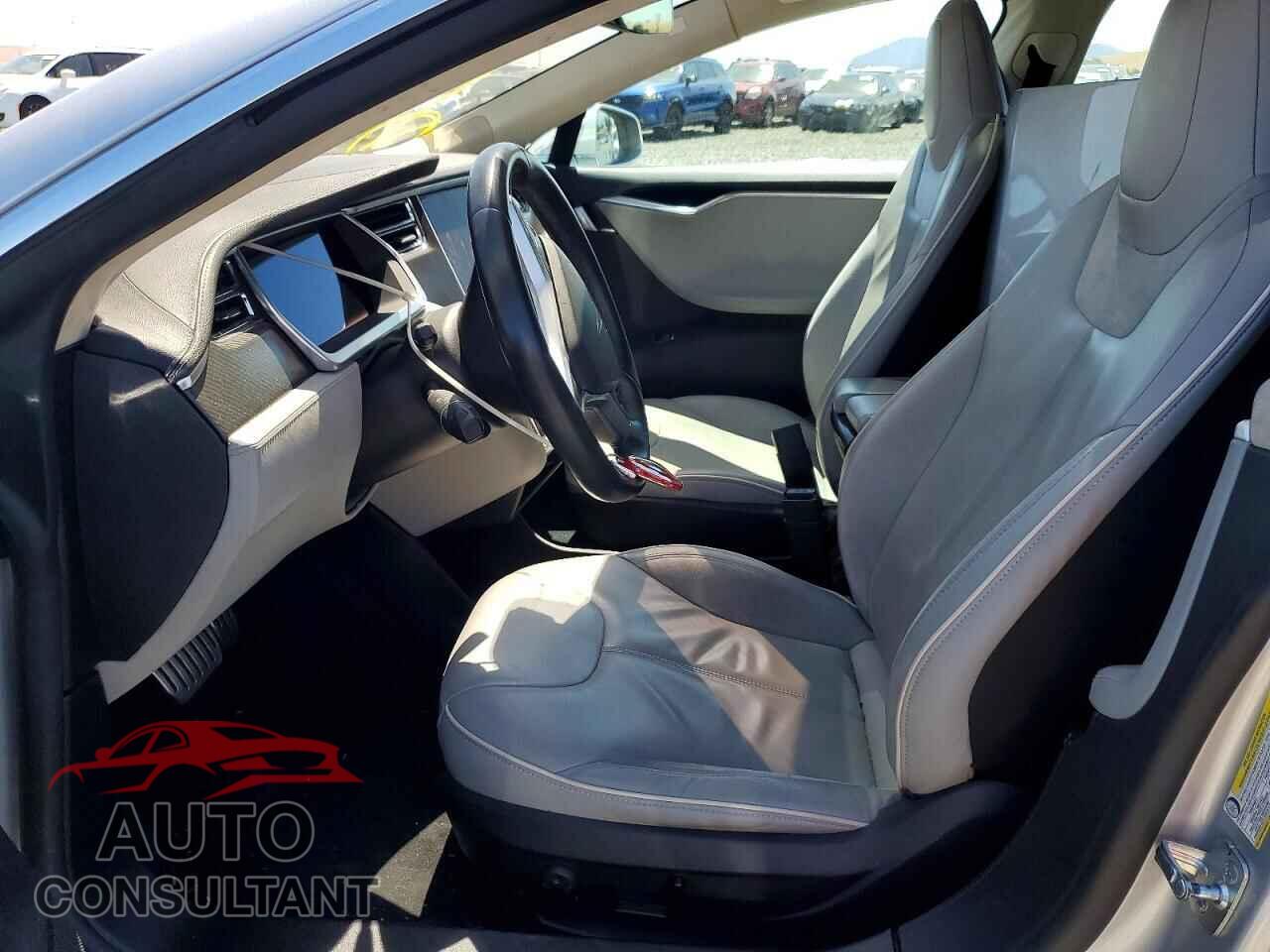 TESLA MODEL S 2013 - 5YJSA1DP3DFP04204