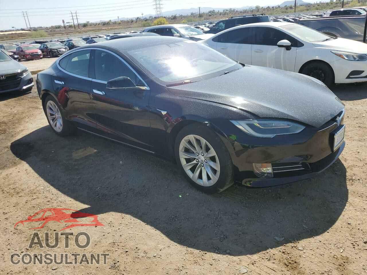 TESLA MODEL S 2018 - 5YJSA1E26JF261707