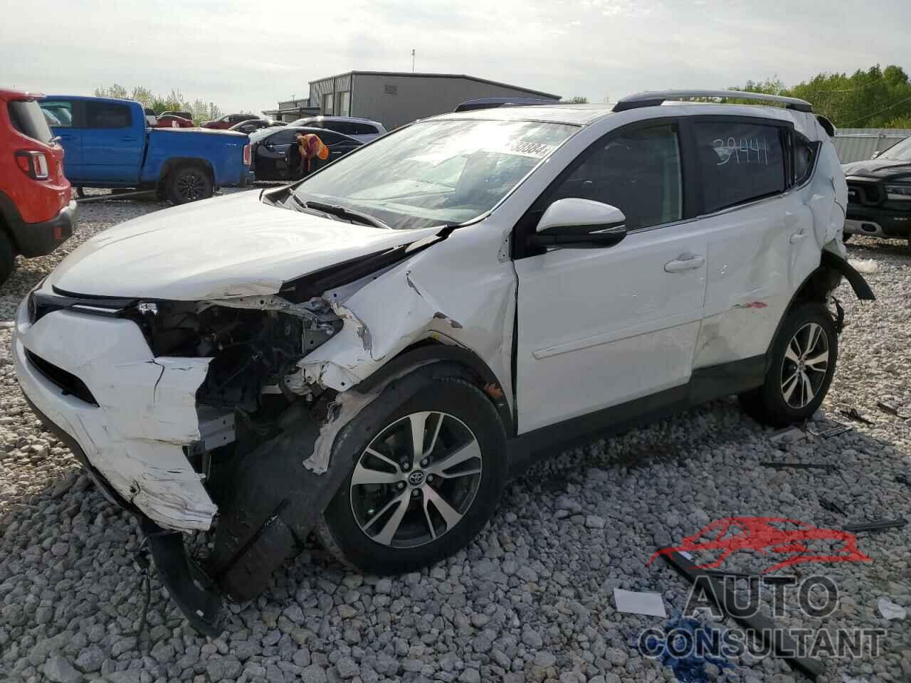 TOYOTA RAV4 2018 - JTMRFREV5JJ739441