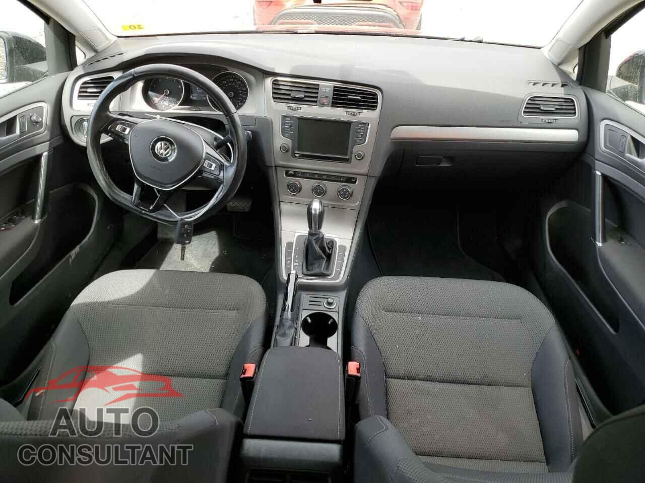VOLKSWAGEN GOLF 2017 - 3VW017AU9HM524731