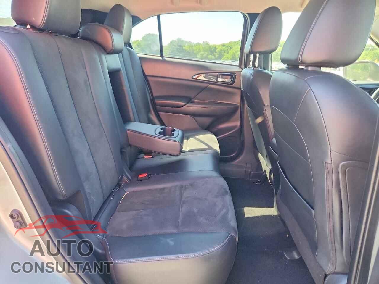 MITSUBISHI ECLIPSE 2023 - JA4ATWAA2PZ006386