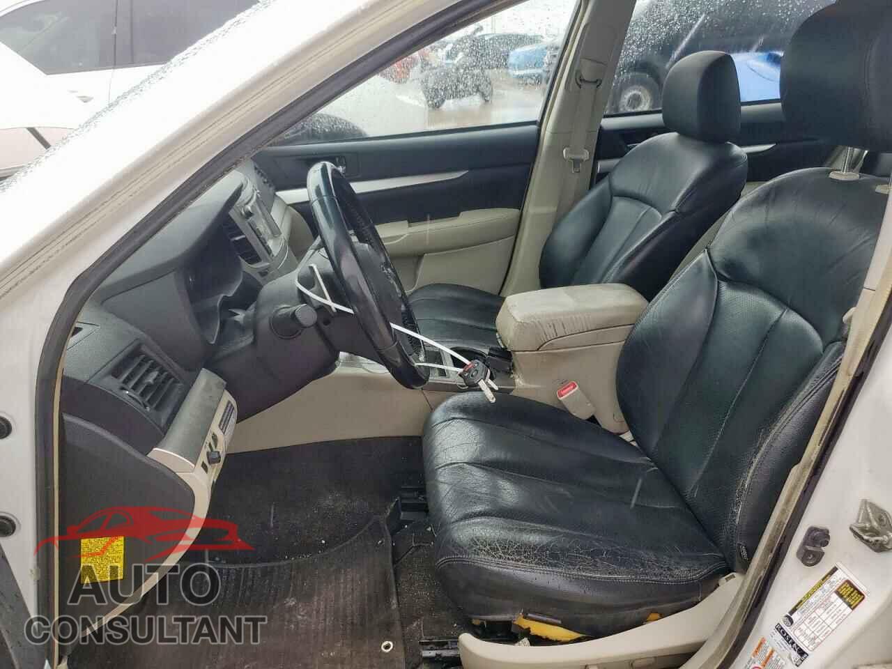 SUBARU LEGACY 2012 - 4S3BMCB68C3014957