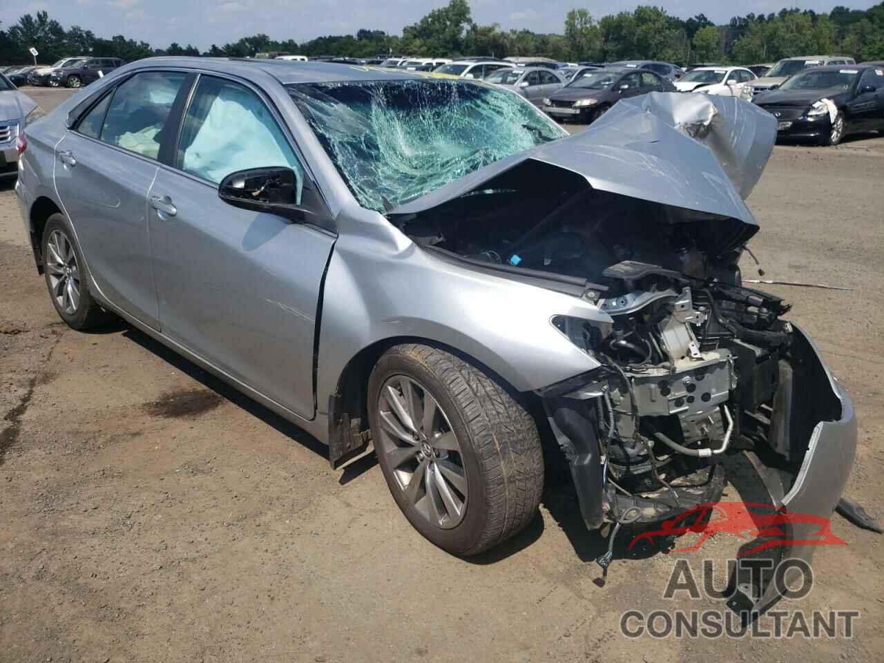 TOYOTA CAMRY 2016 - 4T1BK1FK3GU568873