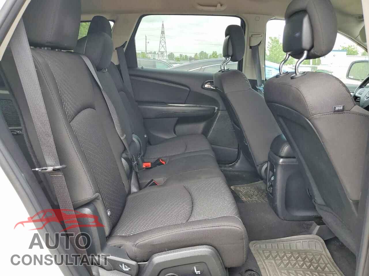 DODGE JOURNEY 2017 - 3C4PDCCGXHT670604