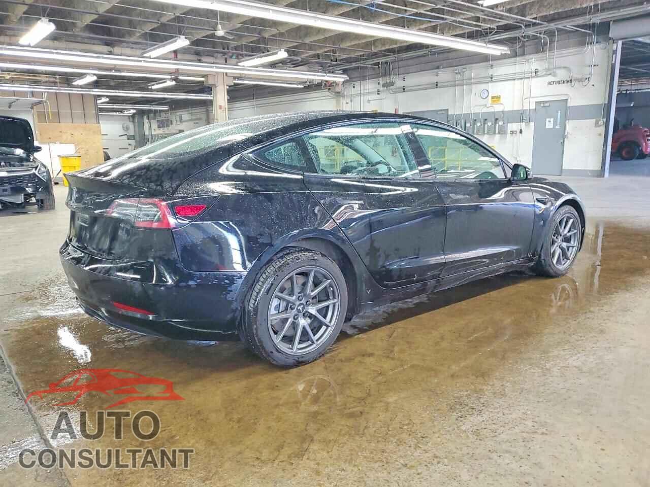 TESLA MODEL 3 2022 - 5YJ3E1EA4NF286191