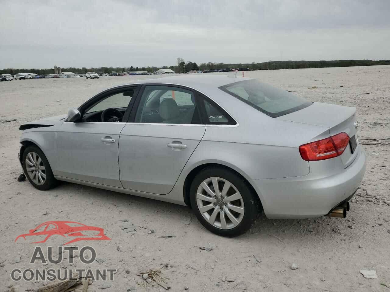 AUDI A4 2011 - WAUFFAFL8BN047523