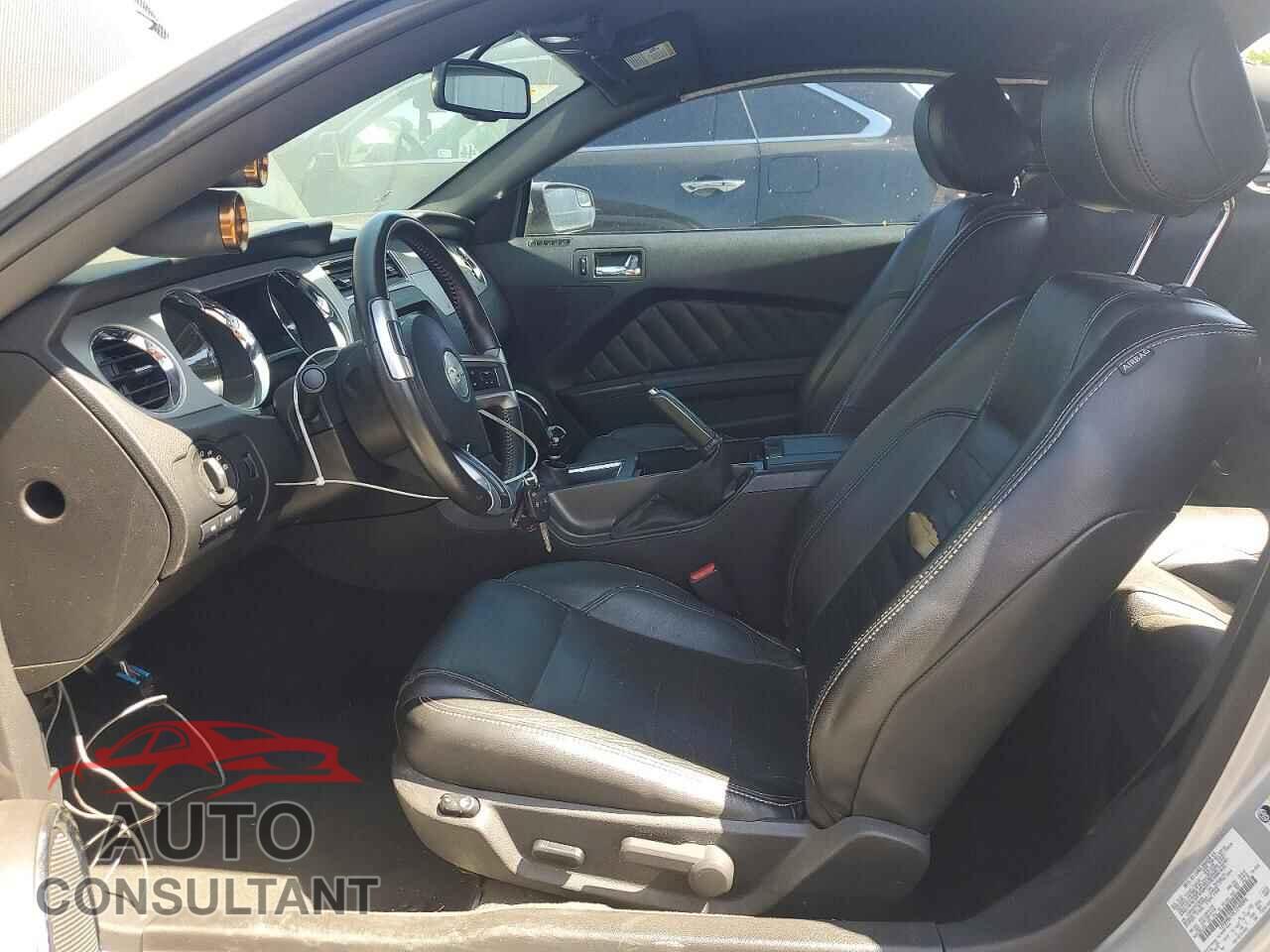 FORD MUSTANG 2012 - 1ZVBP8CF9C5240896