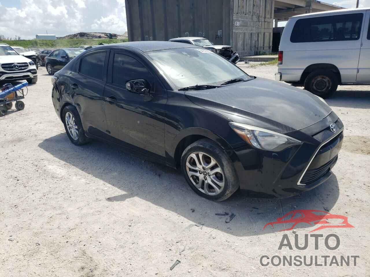 TOYOTA YARIS 2017 - 3MYDLBYV4HY158851