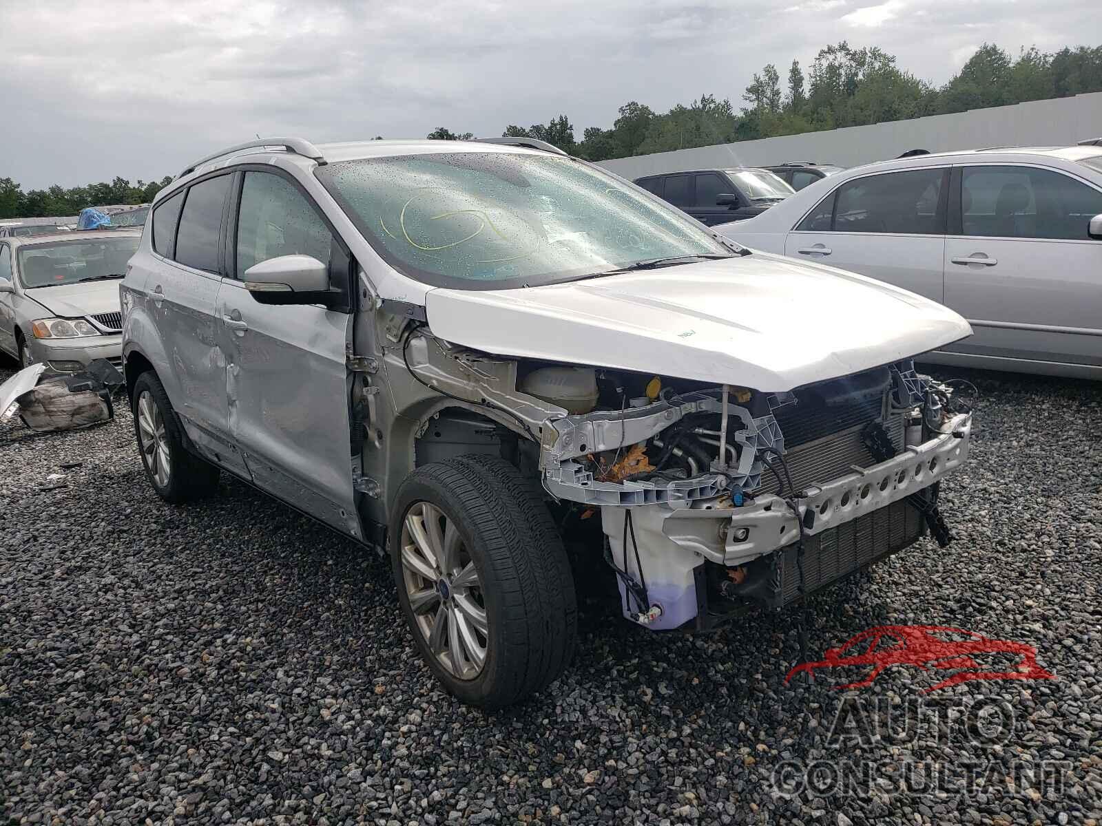 FORD ESCAPE 2017 - 1FMCU9JD6HUA46696
