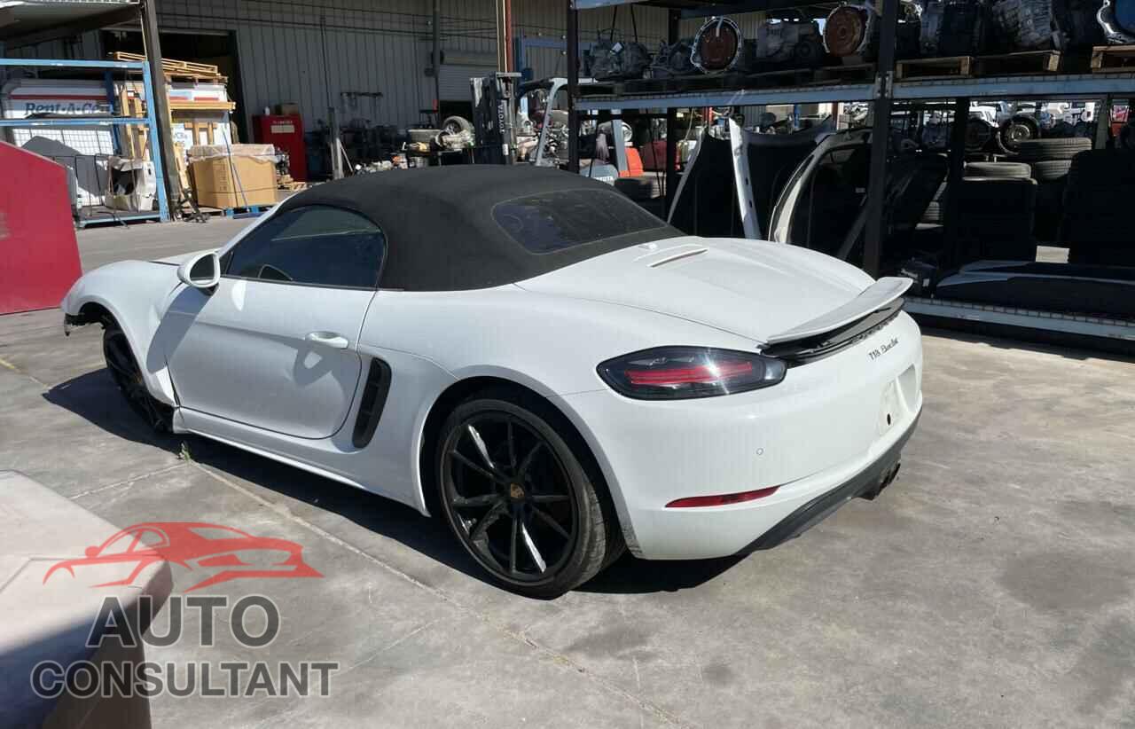 PORSCHE BOXSTER 2019 - WP0CA2A81KS210852